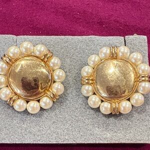 Avon Gold and Pearl Clip-On Earrings